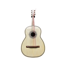 Maple Guitarrón by Lauderia Ramírez