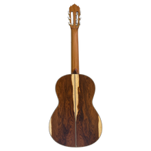 Classical Guitar by Lauderia Ramírez