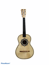 Guitarra de Golpe by Víctor Zalapa