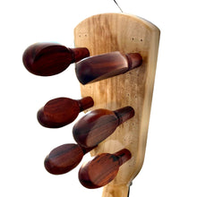 Guitarrón by Víctor Zalapa